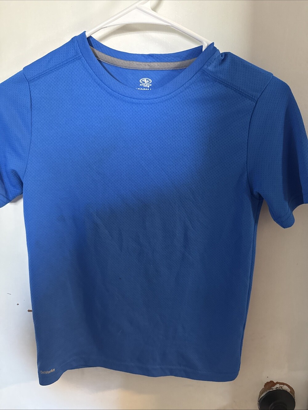 Athletic Performance Active Tee Medium Size 8